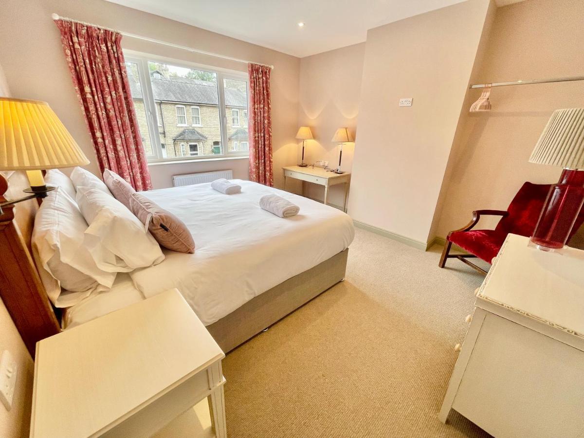 Central Townhouse With Free Off Road Parking And Garden York Extérieur photo