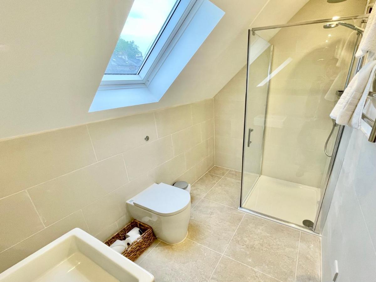 Central Townhouse With Free Off Road Parking And Garden York Extérieur photo